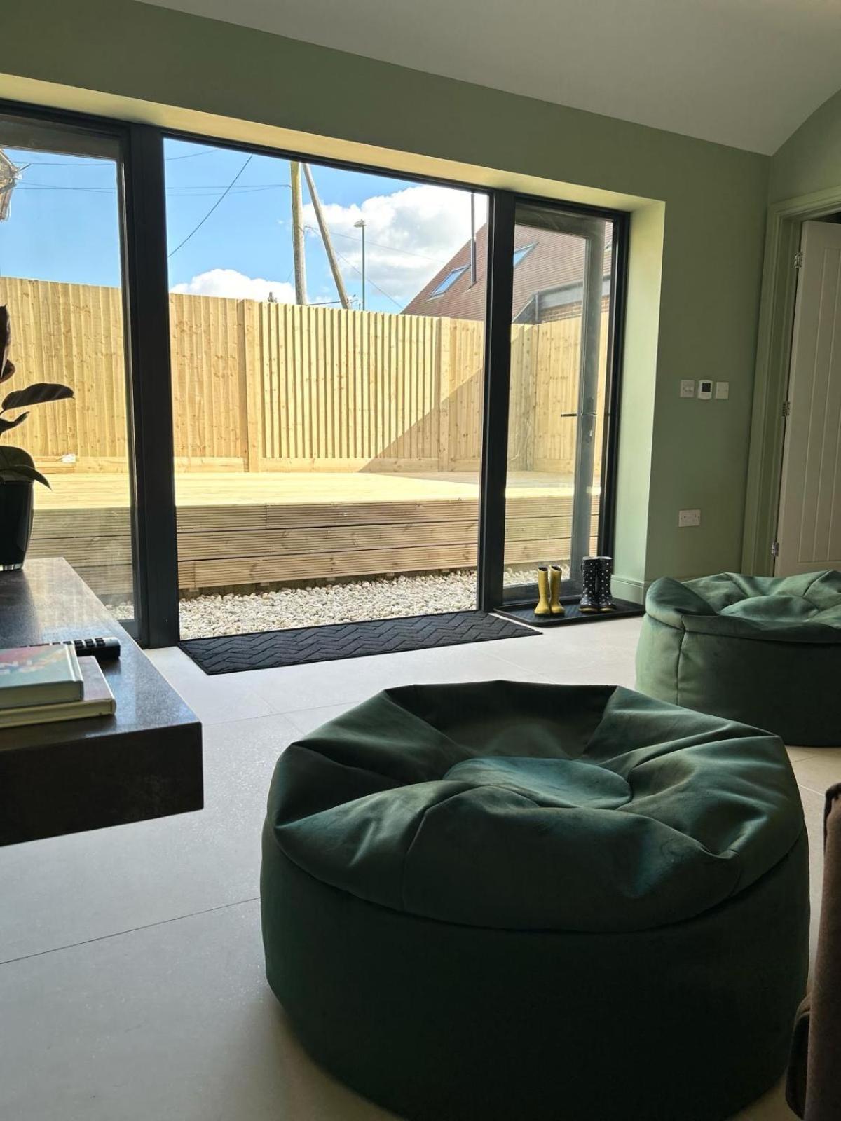 White Oaks Sussex Villa Twineham Bagian luar foto